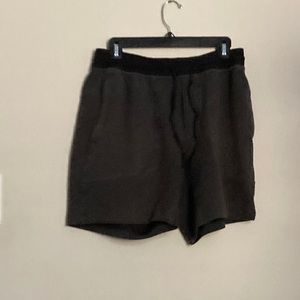 lulu lemon gray men’s lounge shorts